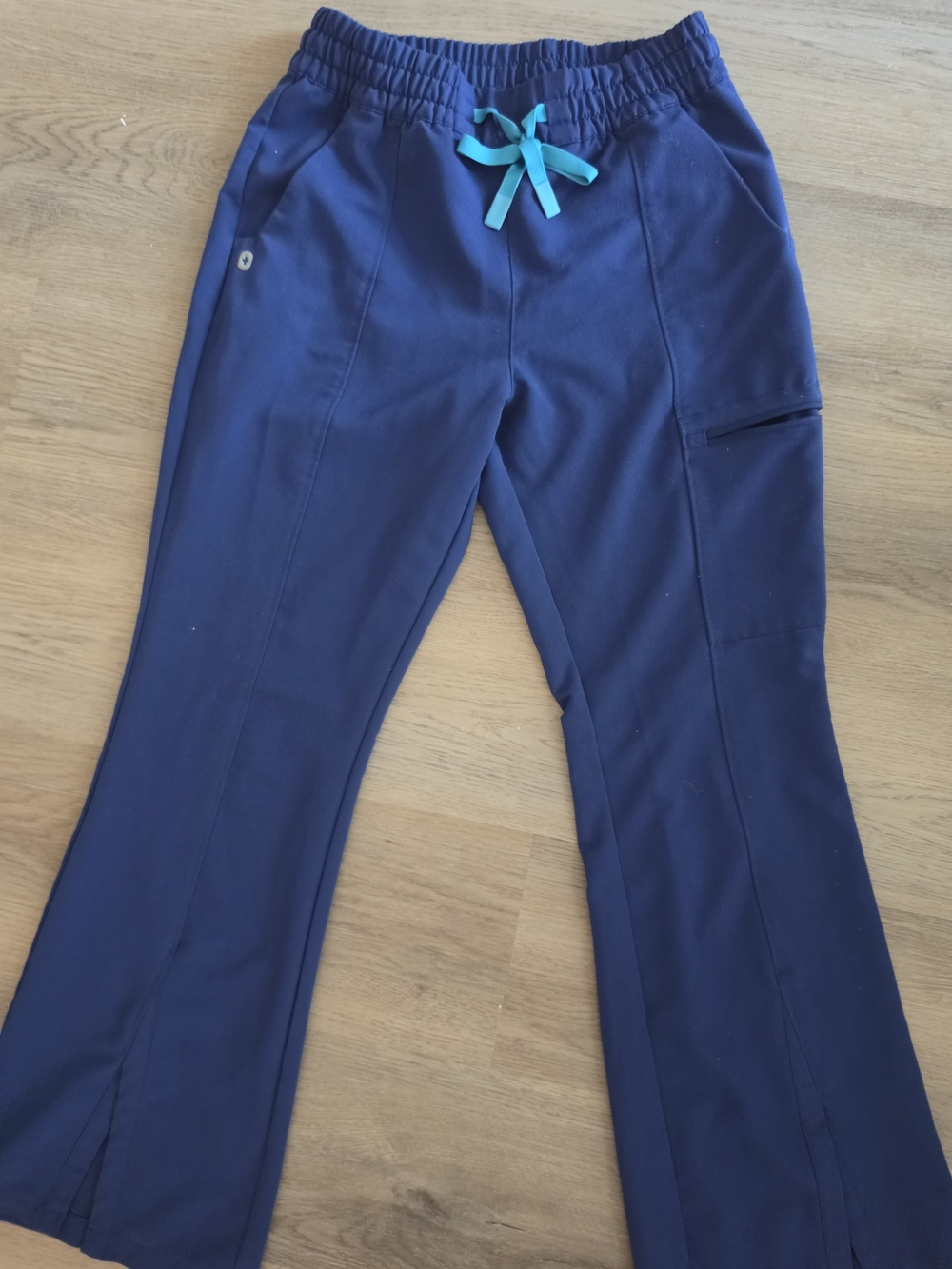 FIGS Small Petty Navy Jogger Pants with Teal Drawstring